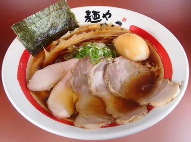 「特製醤油そば」1,000円