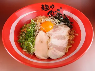 「まぜそば(醤油)」700円