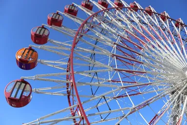 ハロウィンラッピング観覧車