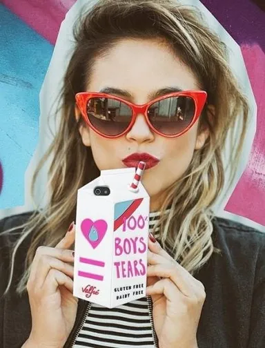 牛乳パックケース