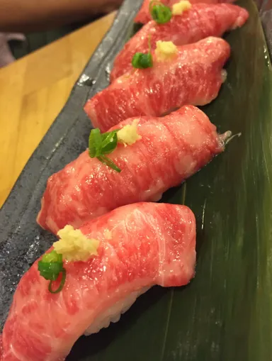 馬肉のお寿司各種