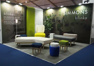 シモンズ『blinka』展示ブース