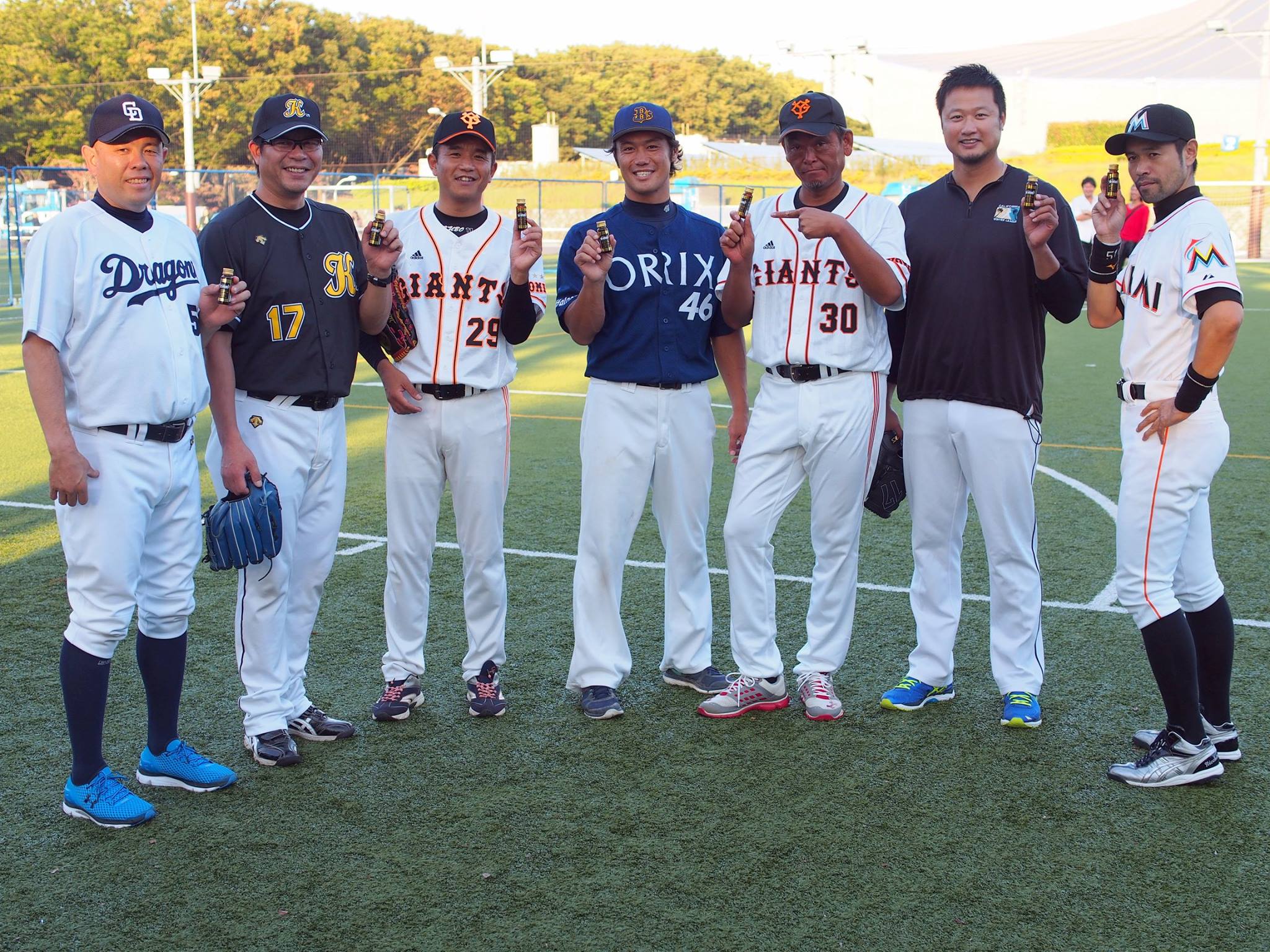 お酒を楽しめるにはワケがある 元プロ野球選手に提供し好評 天然ハーブエキス配合の機能性ドリンク セキュリティー フィール ベター Sfb Japan株式会社のプレスリリース