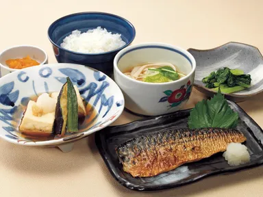 焼きサバの和みランチ