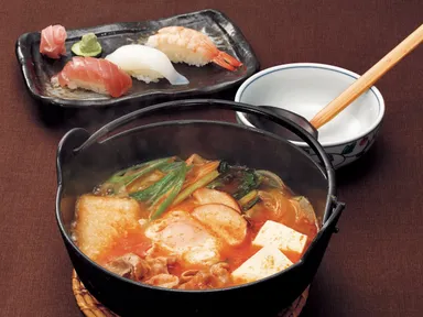 ピリ辛鍋うどん（セット）