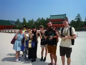外国人観光客の方々に京都の魅力を伝えます