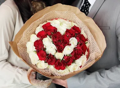 ラウンドinハート ～Cuteでまあるいバラのハートの花束～2