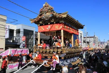 昼間の秩父夜祭