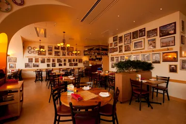 タオルミーナ　内観