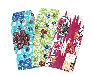 琉球紅型ブックカバー（イメージ）