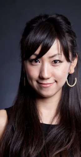 ハンドベル奏者：寺田 典子