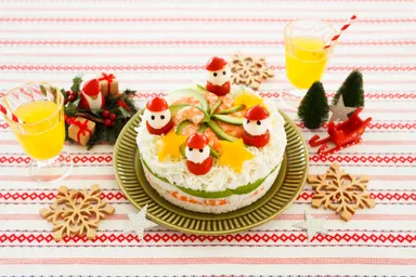 ミニサンタのケーキすし