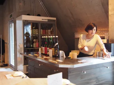 渋谷店内観(渋谷店店長)