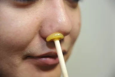 「KING's NOSE WAX」使用イメージ