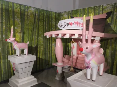 「ジンジャー・神社」もクリスマス仕様