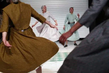 『初期シェーカー聖歌：レコード・アルバムの上演』2 Photo by Paula Court