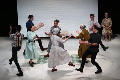 『初期シェーカー聖歌：レコード・アルバムの上演』3 Photo by Paula Court