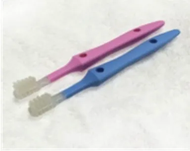 曲がる歯ブラシ