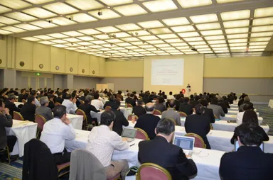 参加者数が190名を越え、超満員となった会場