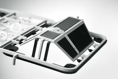 ランナー(2)　多重・多色インサート成形