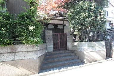 AKARI三鷹 建物外観