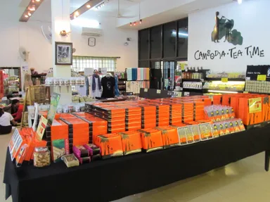 「カンボジア・ティータイム」店内