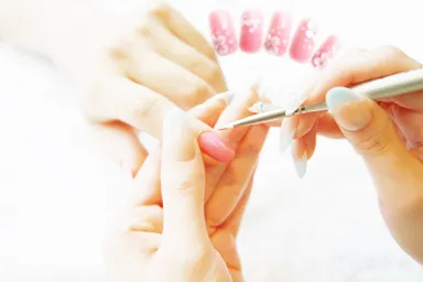 ジェルネイル施術