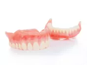 高品質入れ歯のイメージ