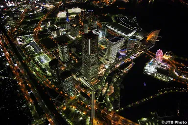 みなとみらい夜景メモリアルヘリクルーズ