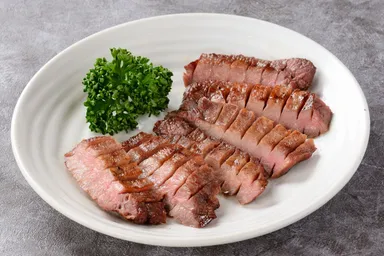 焼かず肉第三弾　炭焼き厚切り牛タン