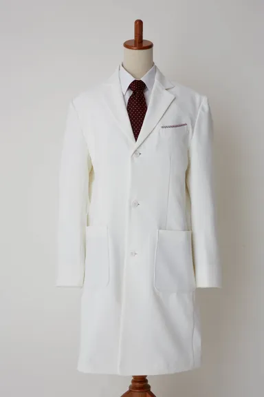 スタイル良く見えるシルエット