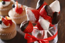 2月 「いちごのロリポップ」