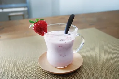 完熟いちごミルク(ホット)