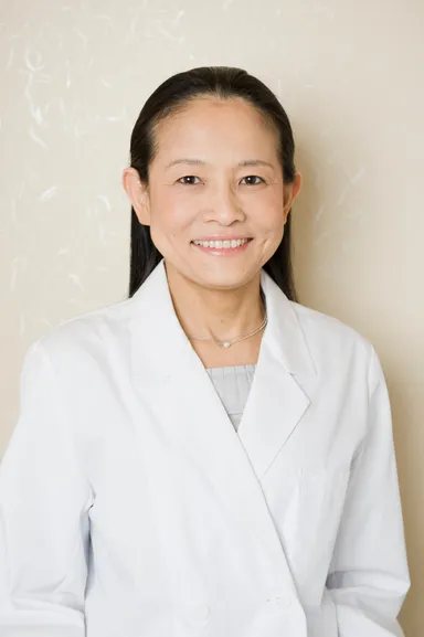 弥冨 秀江(いやどみ ひでえ)先生