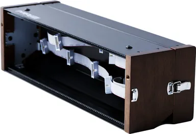 「Eurorack Case SYR-E84」