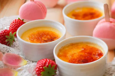 いちごのクリームブリュレ