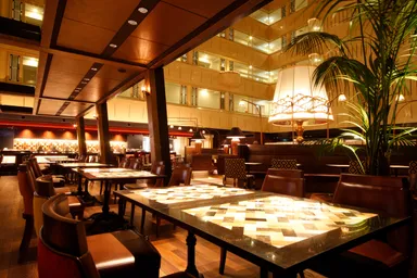 オールデイダイニング ラジョウ