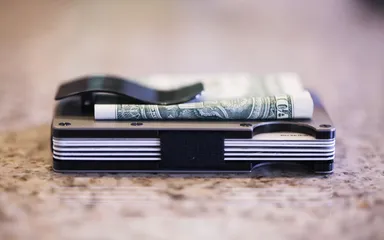 マネークリップ