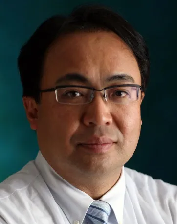 梶本 修身特任教授