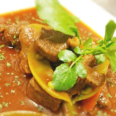 『エゾ鹿のギネスシチュー』