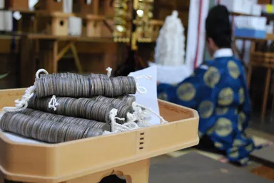寛永通宝御祈祷の様子