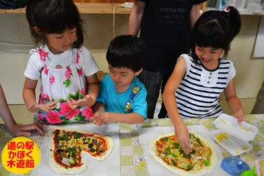 ピザ作り体験