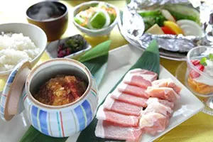 やまみつと淡路島の味覚で漬けた特製塩だれジンギスカン