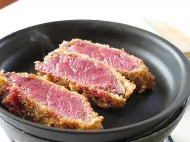 鉄板 牛ヒレかつ膳3