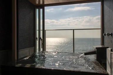 「颯々」展望風呂