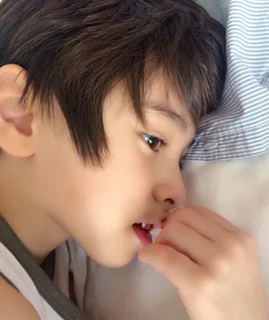 寝顔画像も多いです