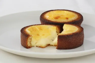 バウムクーヘンチーズタルト