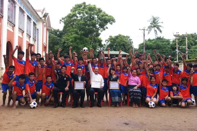 【ミャンマー】聾学校を対象にサッカーアカデミーを開設