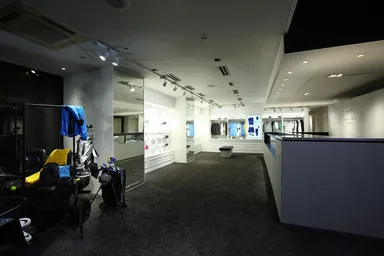 「NIKE GOLF TOKYO」(ナイキゴルフ東京)店内 2