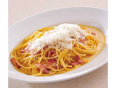 豆乳クリームとベーコンのカルボナーラ